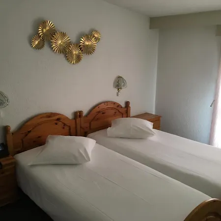 De La A Hotel