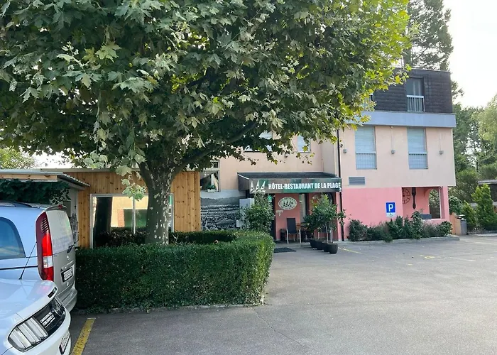 Hotel De La A *